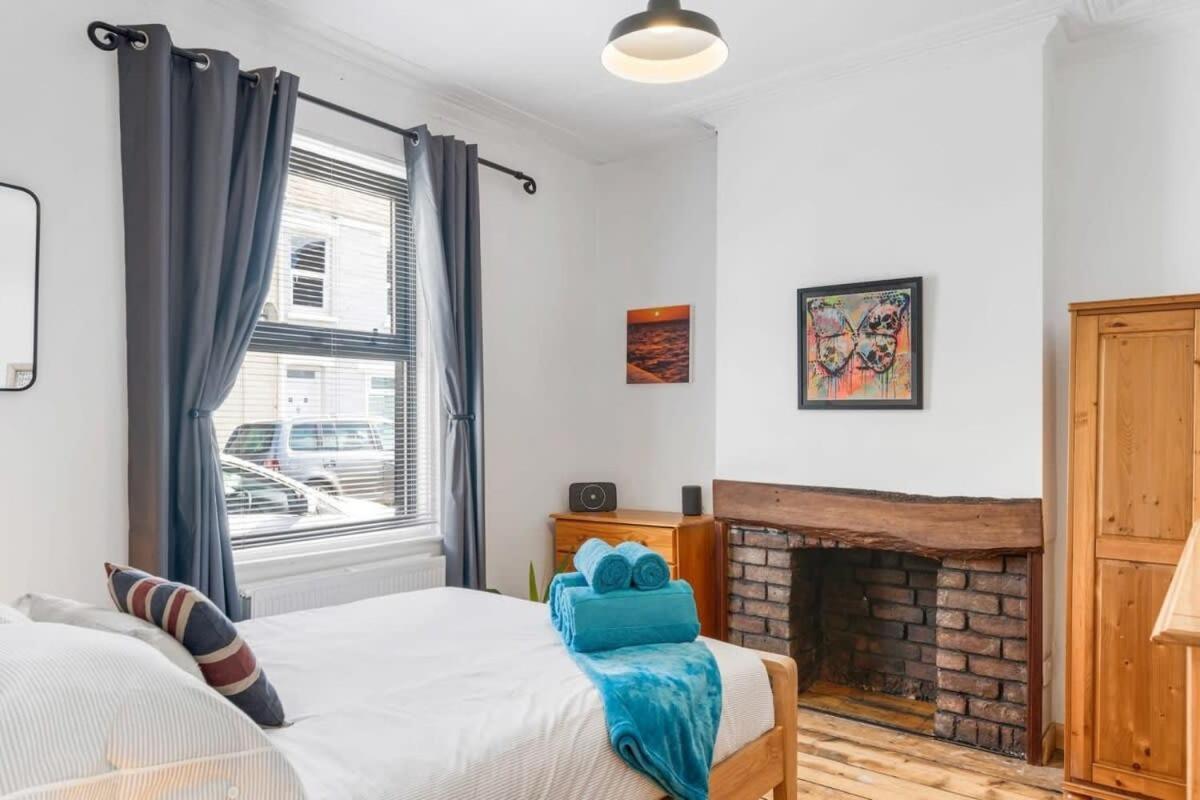 Stylish House W Free Parking Nr Exeter Centreヴィラ エクステリア 写真