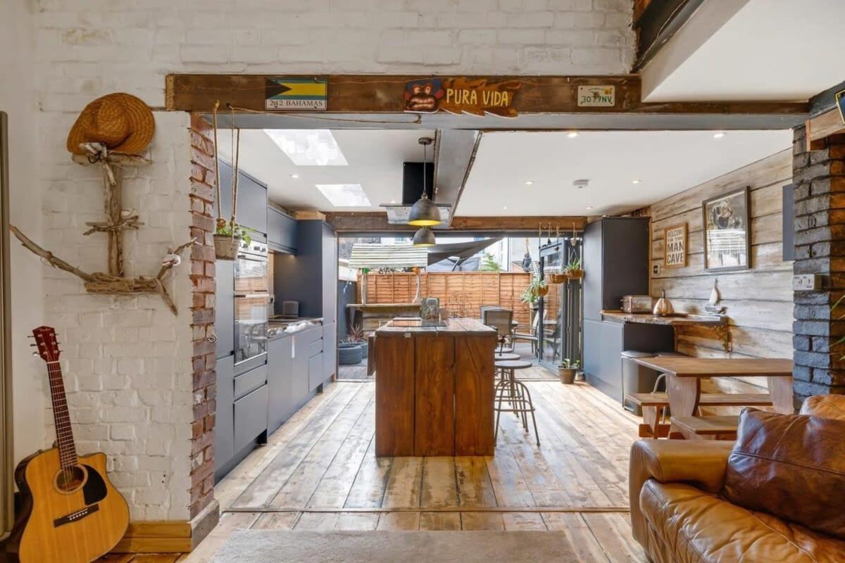 Stylish House W Free Parking Nr Exeter Centreヴィラ エクステリア 写真