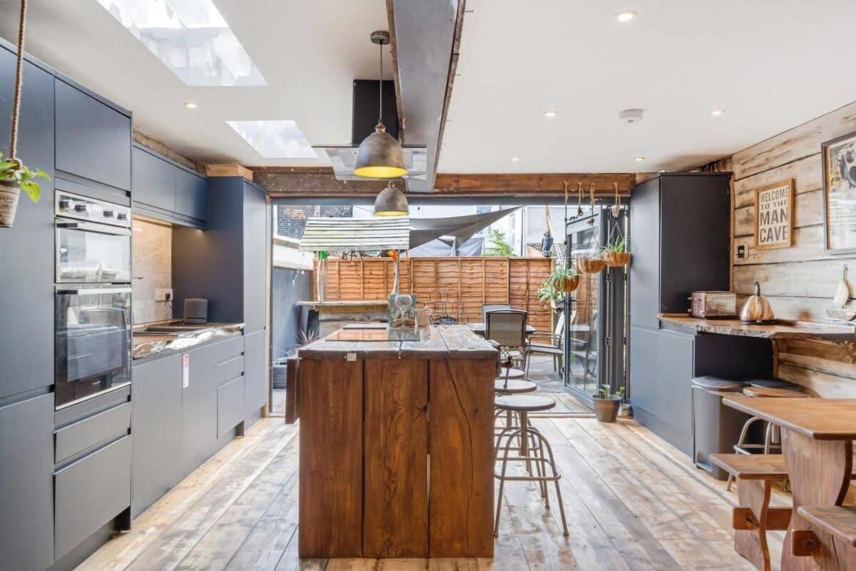 Stylish House W Free Parking Nr Exeter Centreヴィラ エクステリア 写真