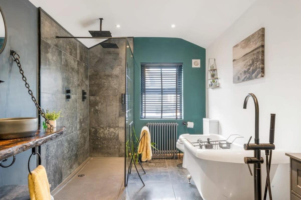 Stylish House W Free Parking Nr Exeter Centreヴィラ エクステリア 写真